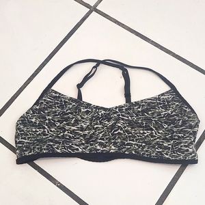 Lululemon sport bra